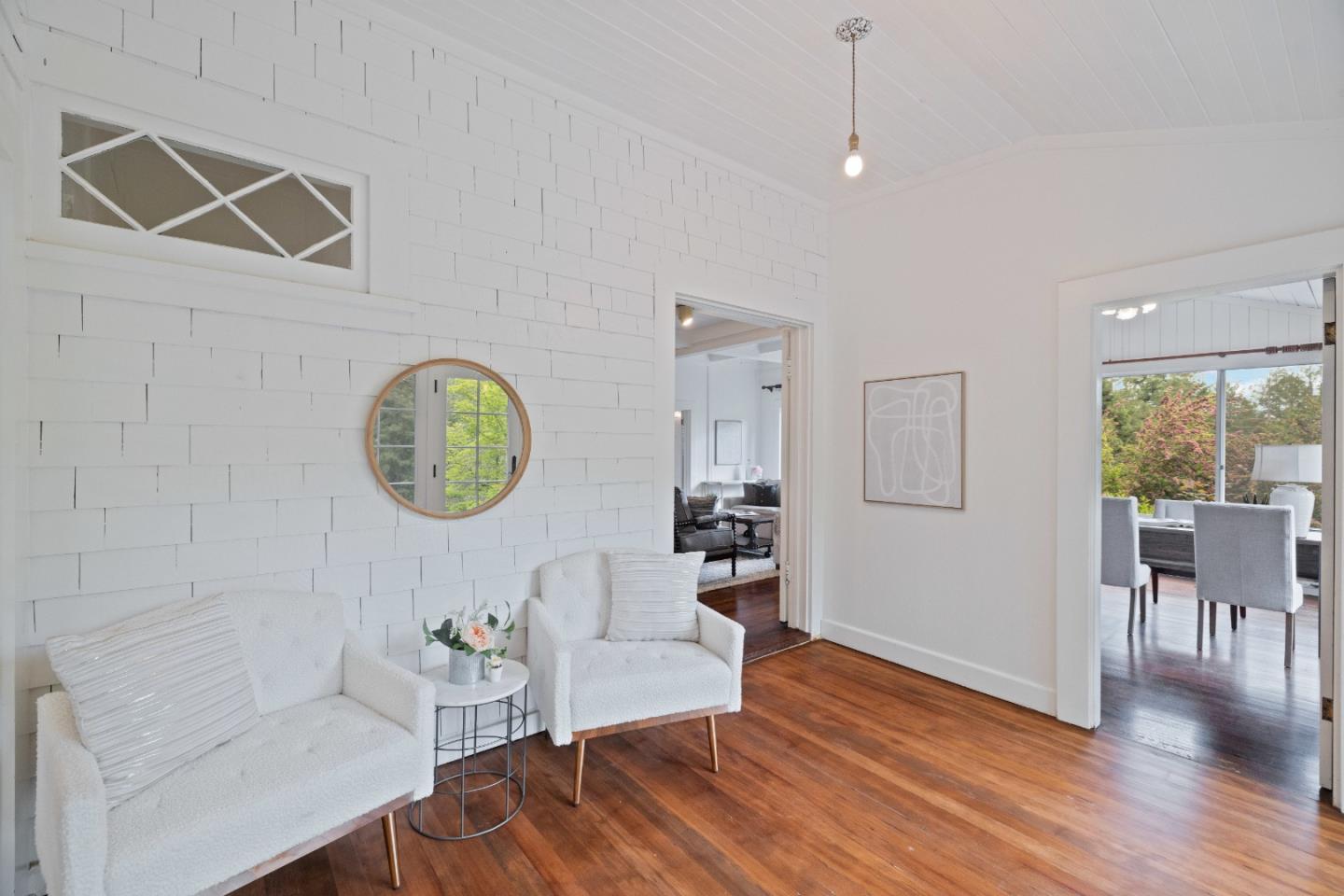 1 Brooks Road