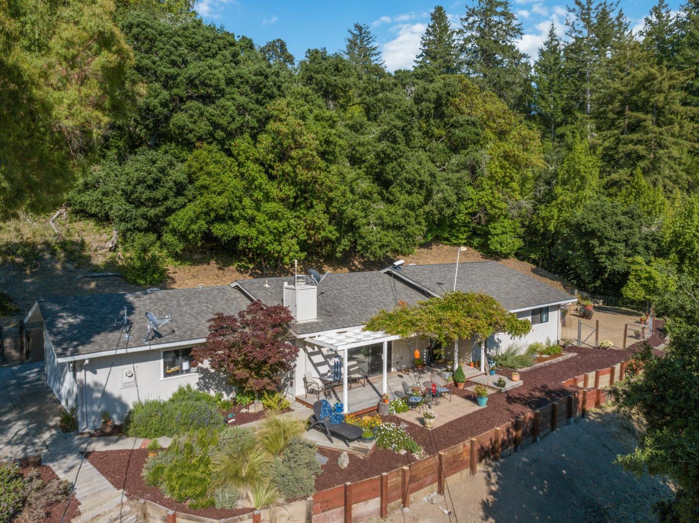 1600 Nelson Road