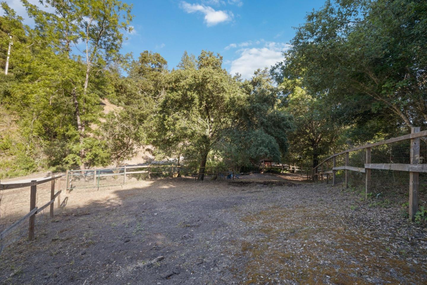 1600 Nelson Road