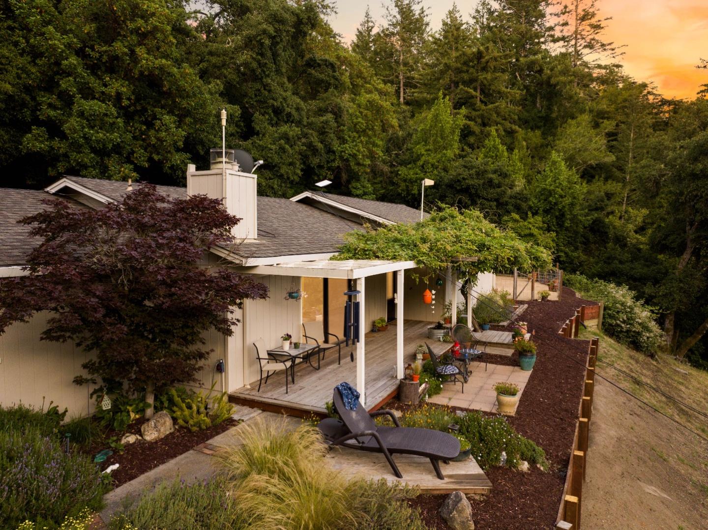 1600 Nelson Road