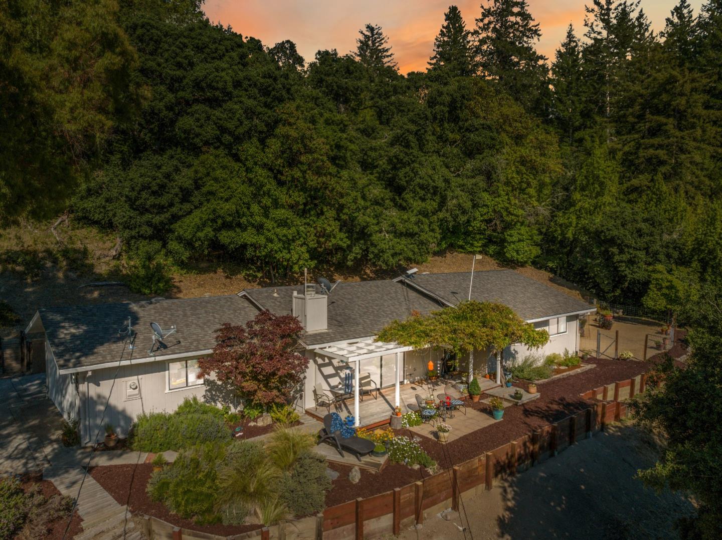 1600 Nelson Road