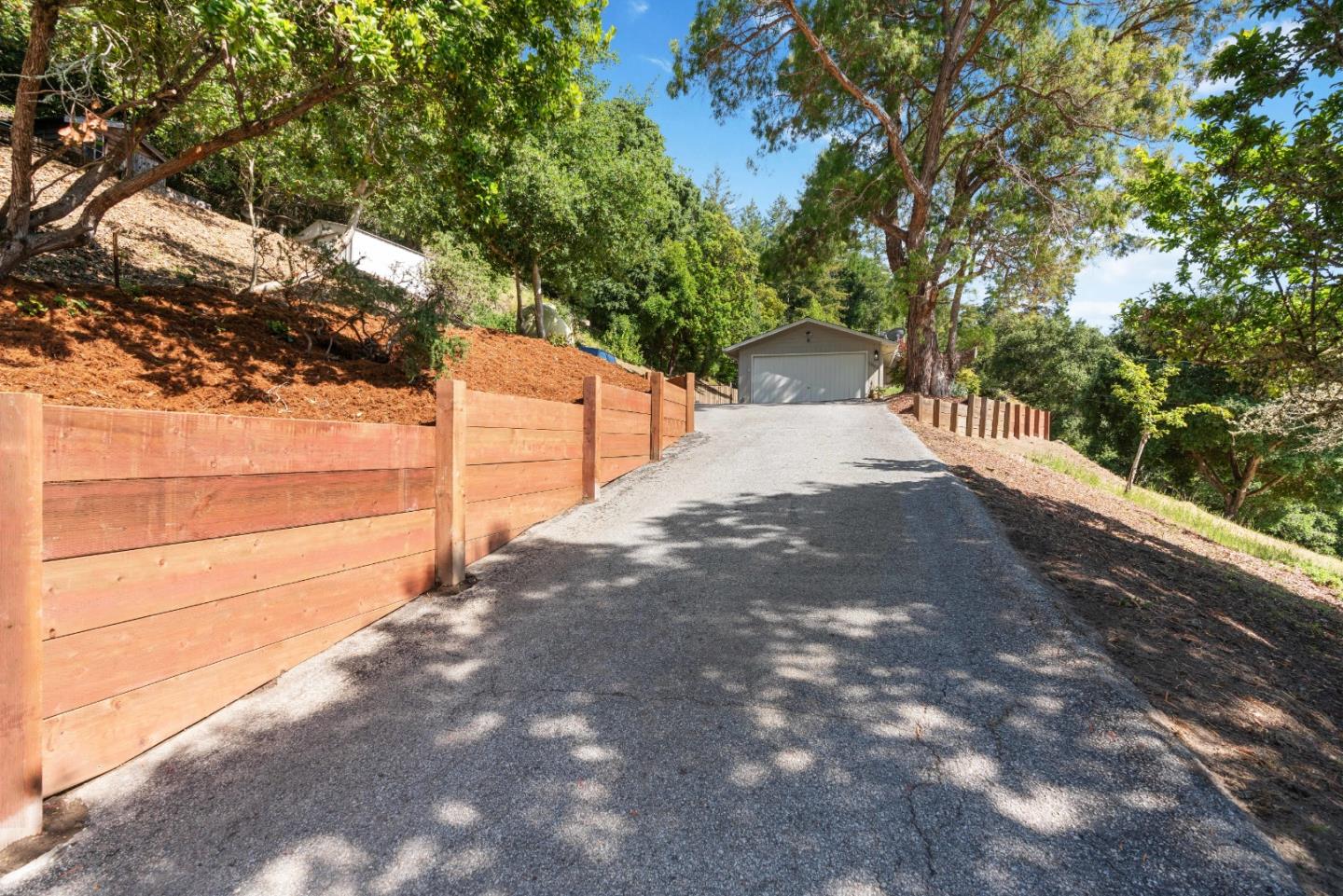 1600 Nelson Road