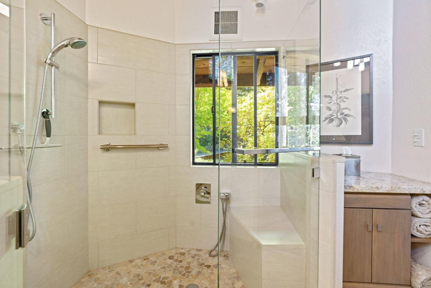 1128 El Solyo Heights Drive