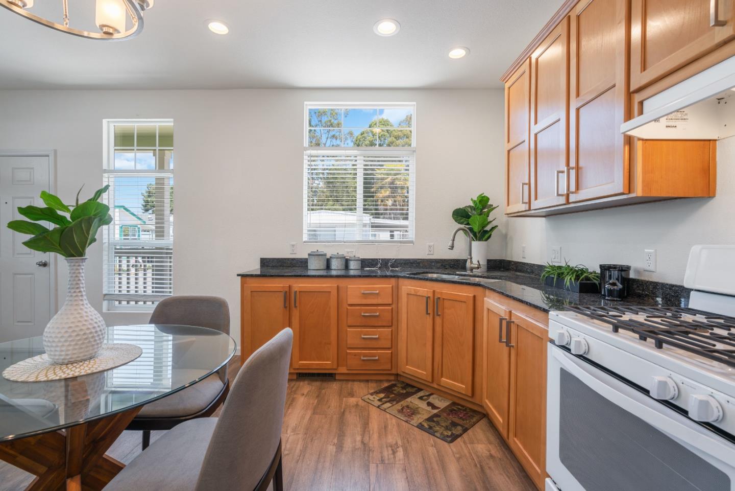 2565 Portola Drive