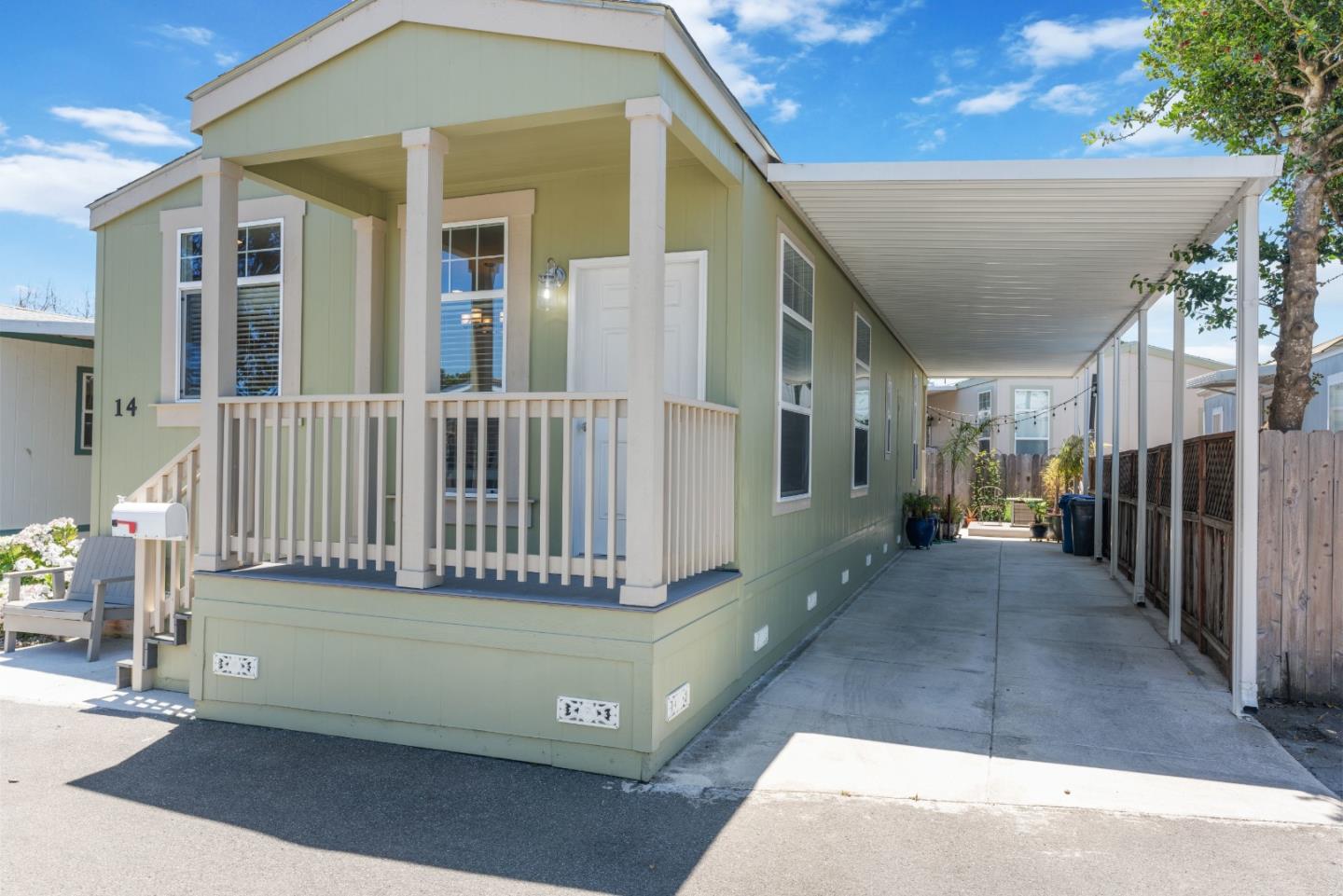 2565 Portola Drive
