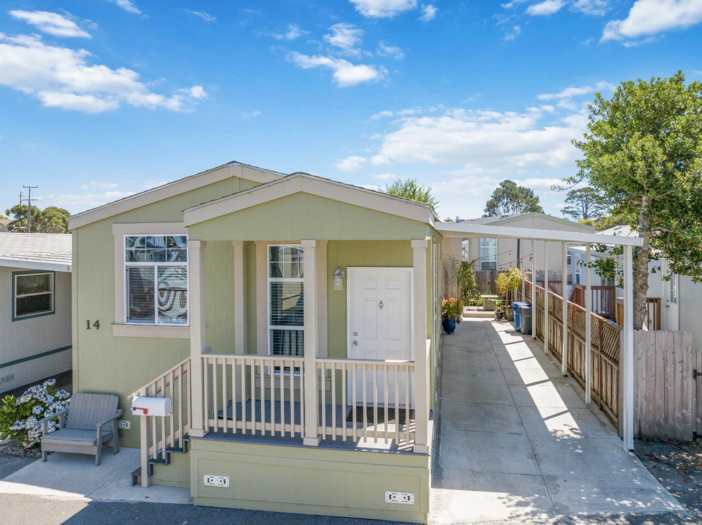 2565 Portola Drive