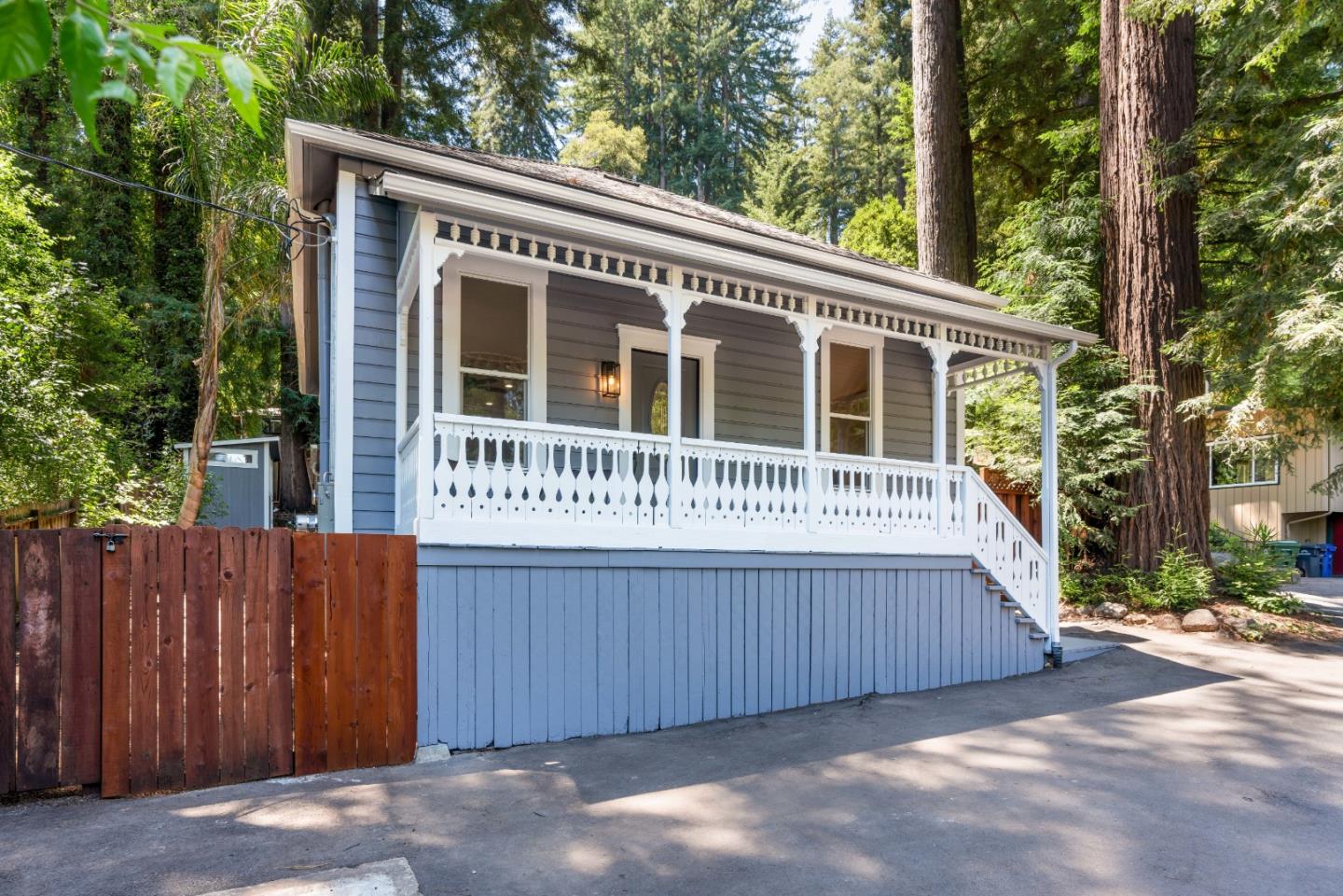 13435 Highway 9