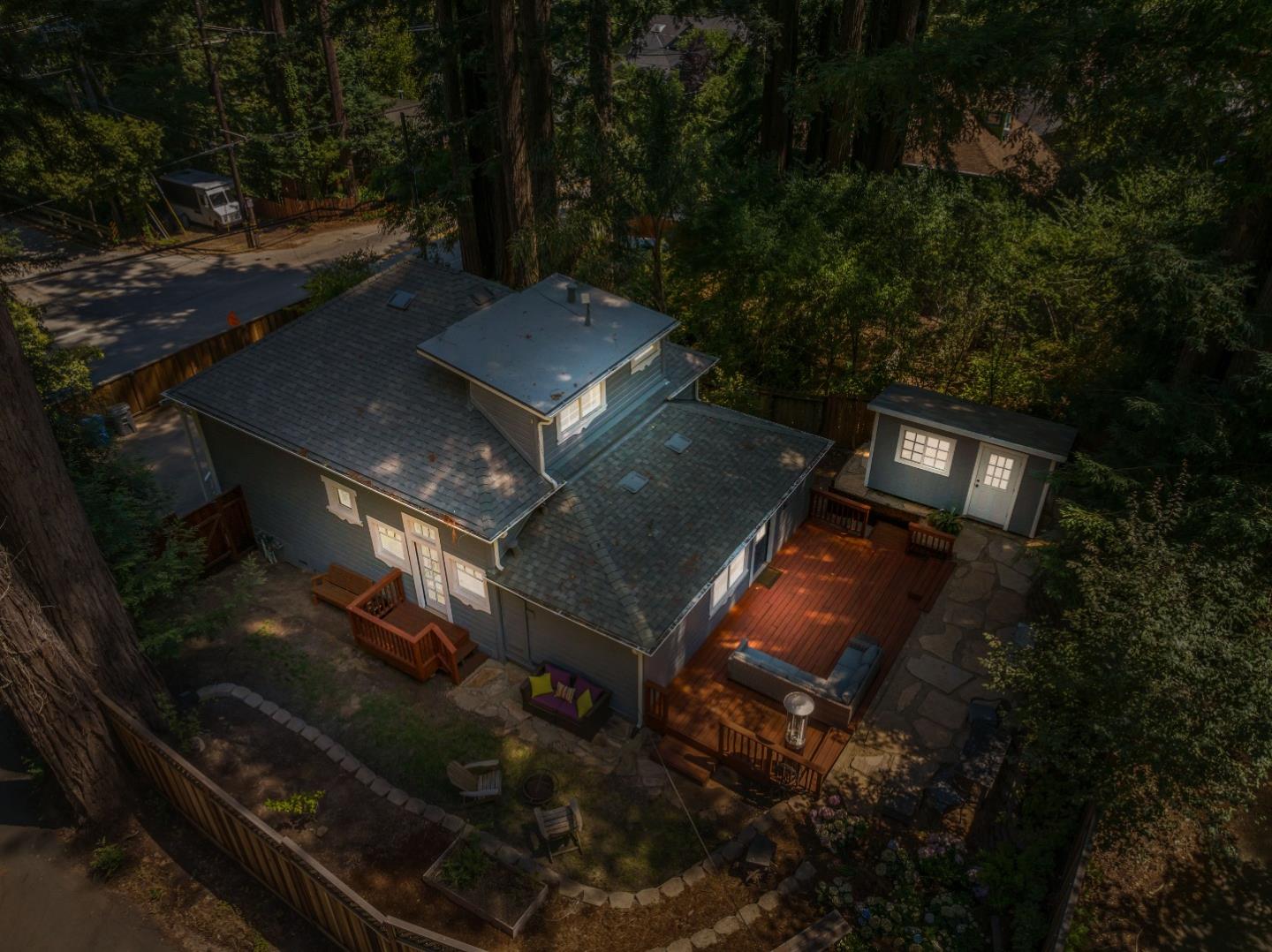 13435 Highway 9