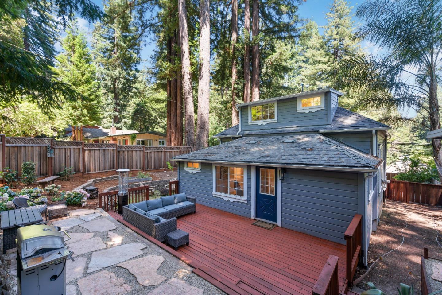13435 Highway 9