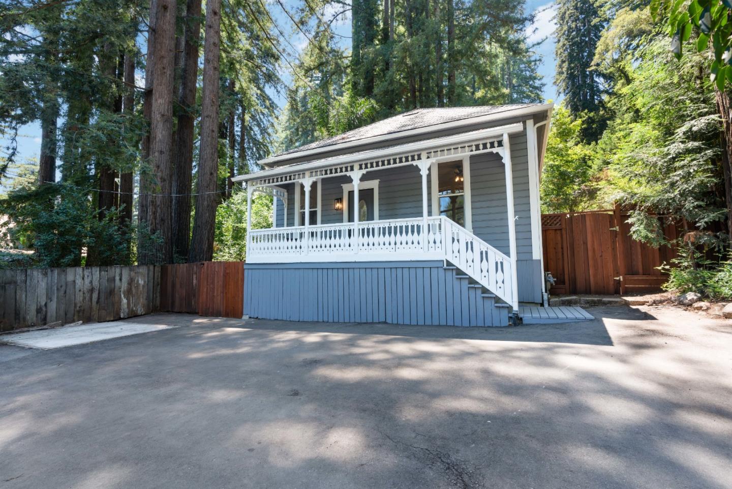 13435 Highway 9