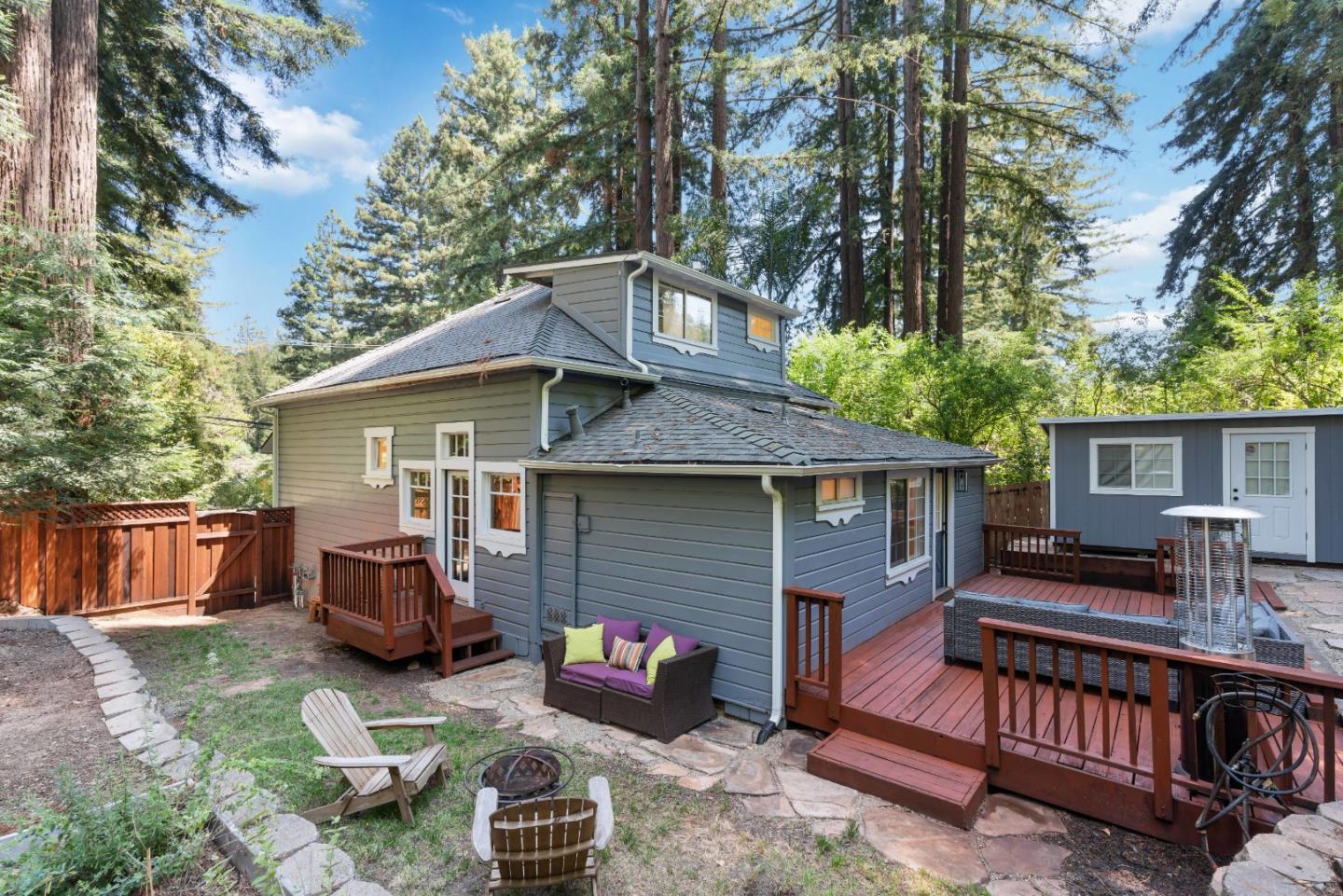 13435 Highway 9