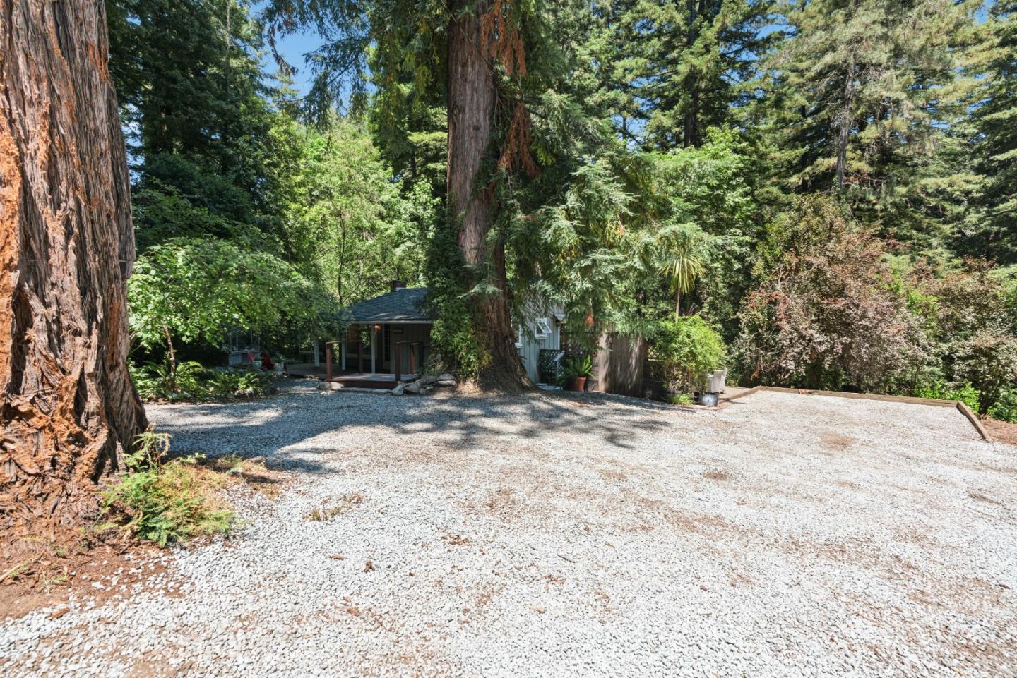 11050 Hwy 9