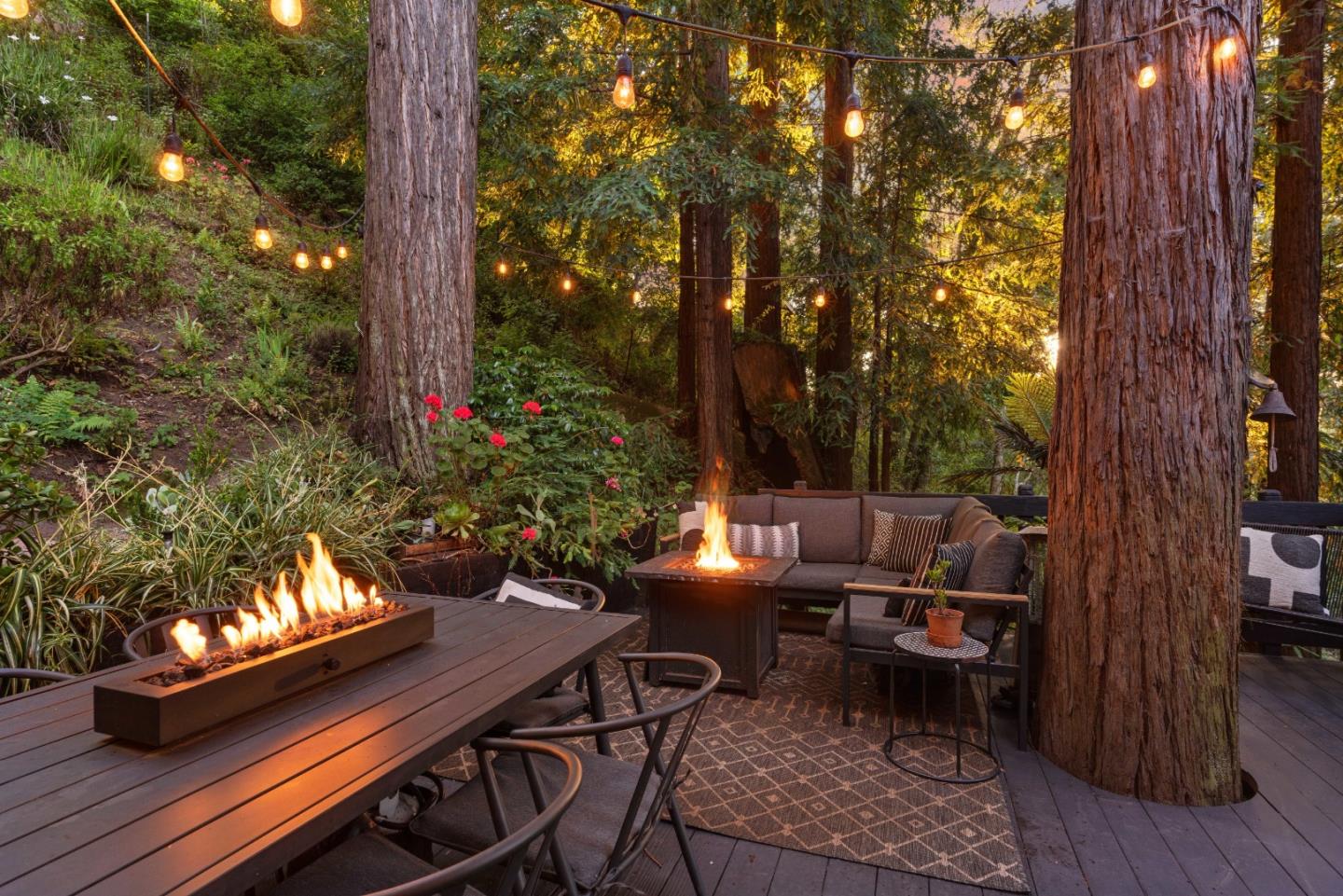 2526 Redwood Drive