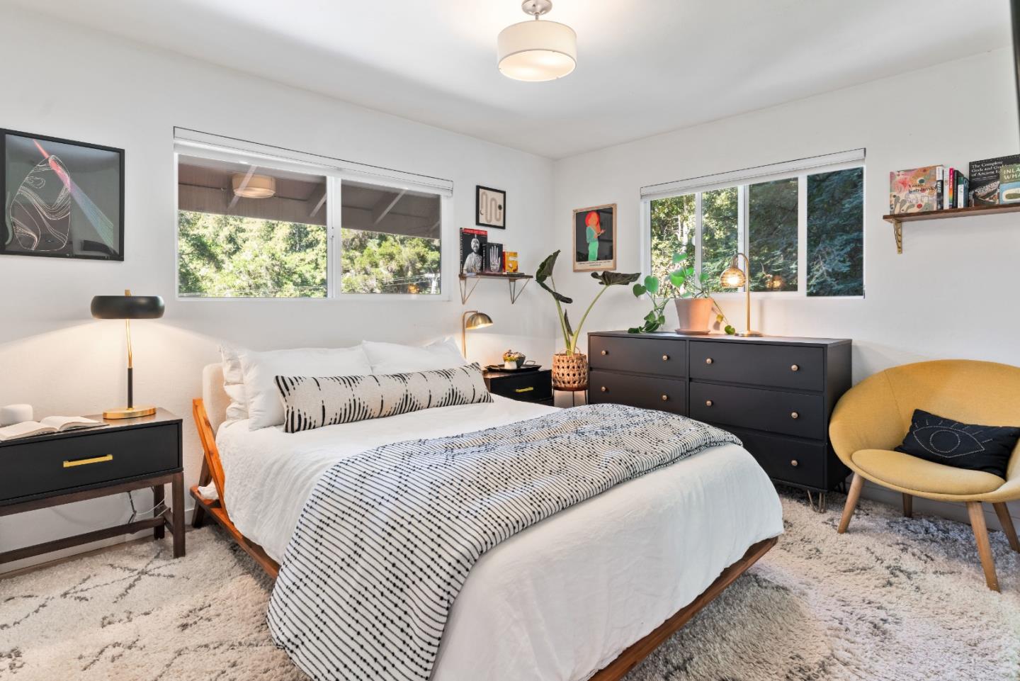 2526 Redwood Drive