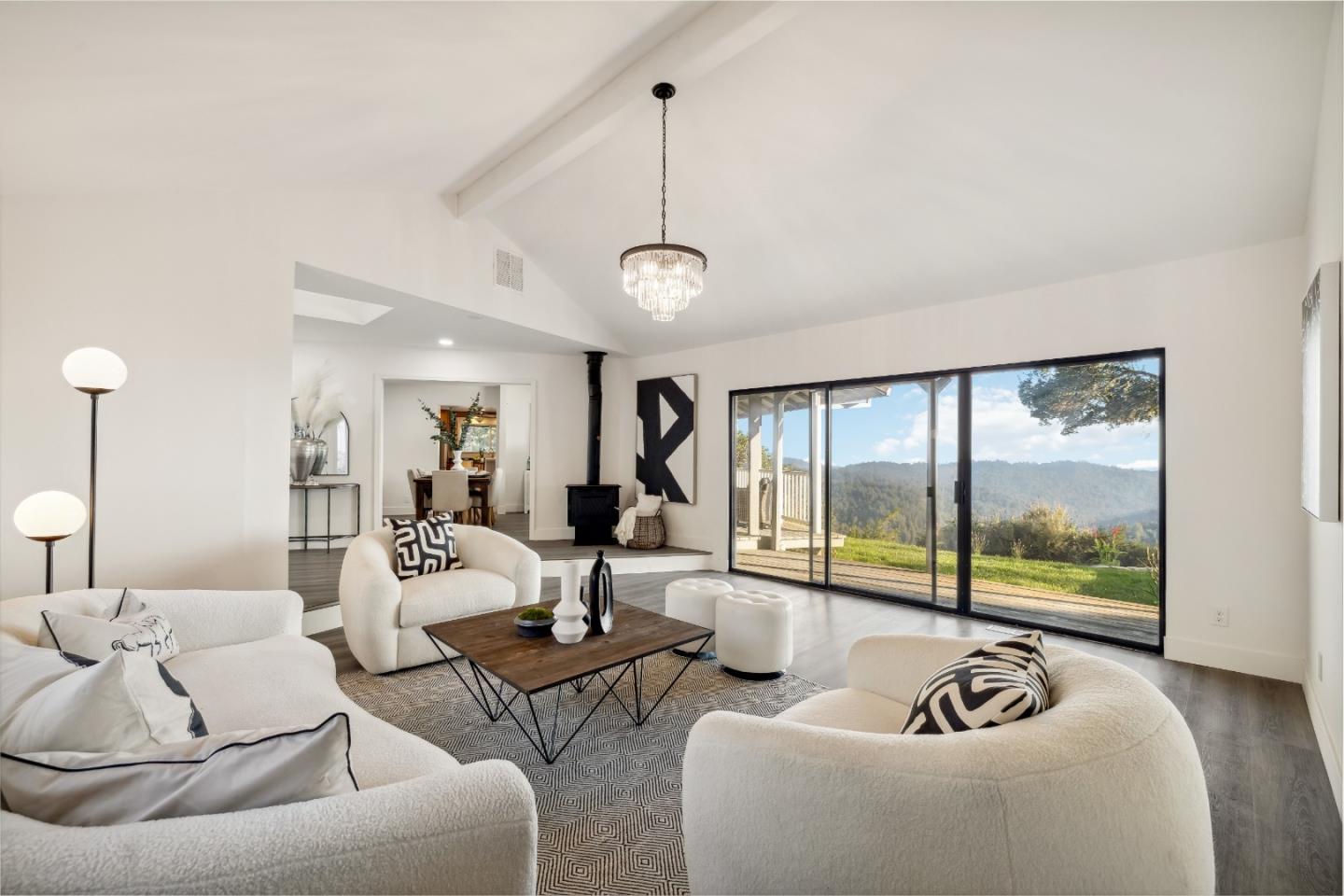 15290 Upper Ellen Road