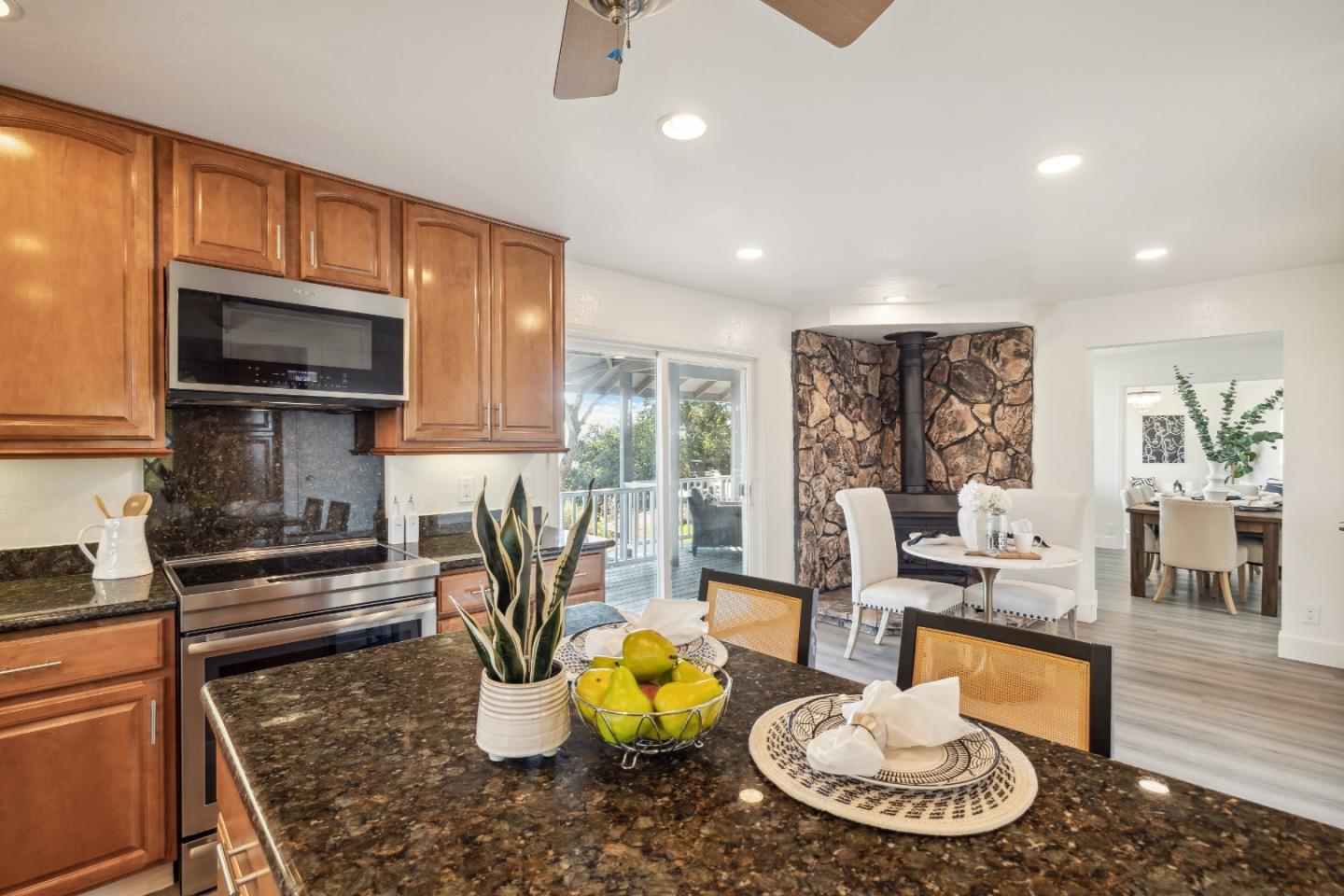 15290 Upper Ellen Road
