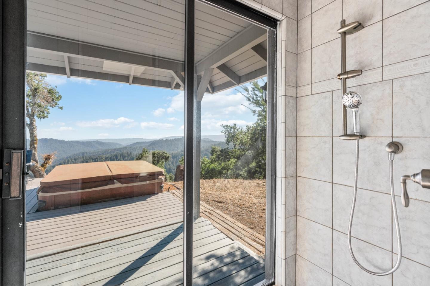 15290 Upper Ellen Road