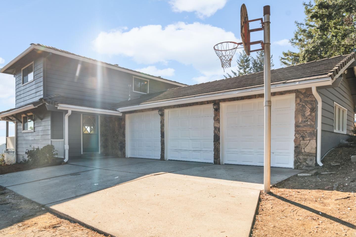 15290 Upper Ellen Road
