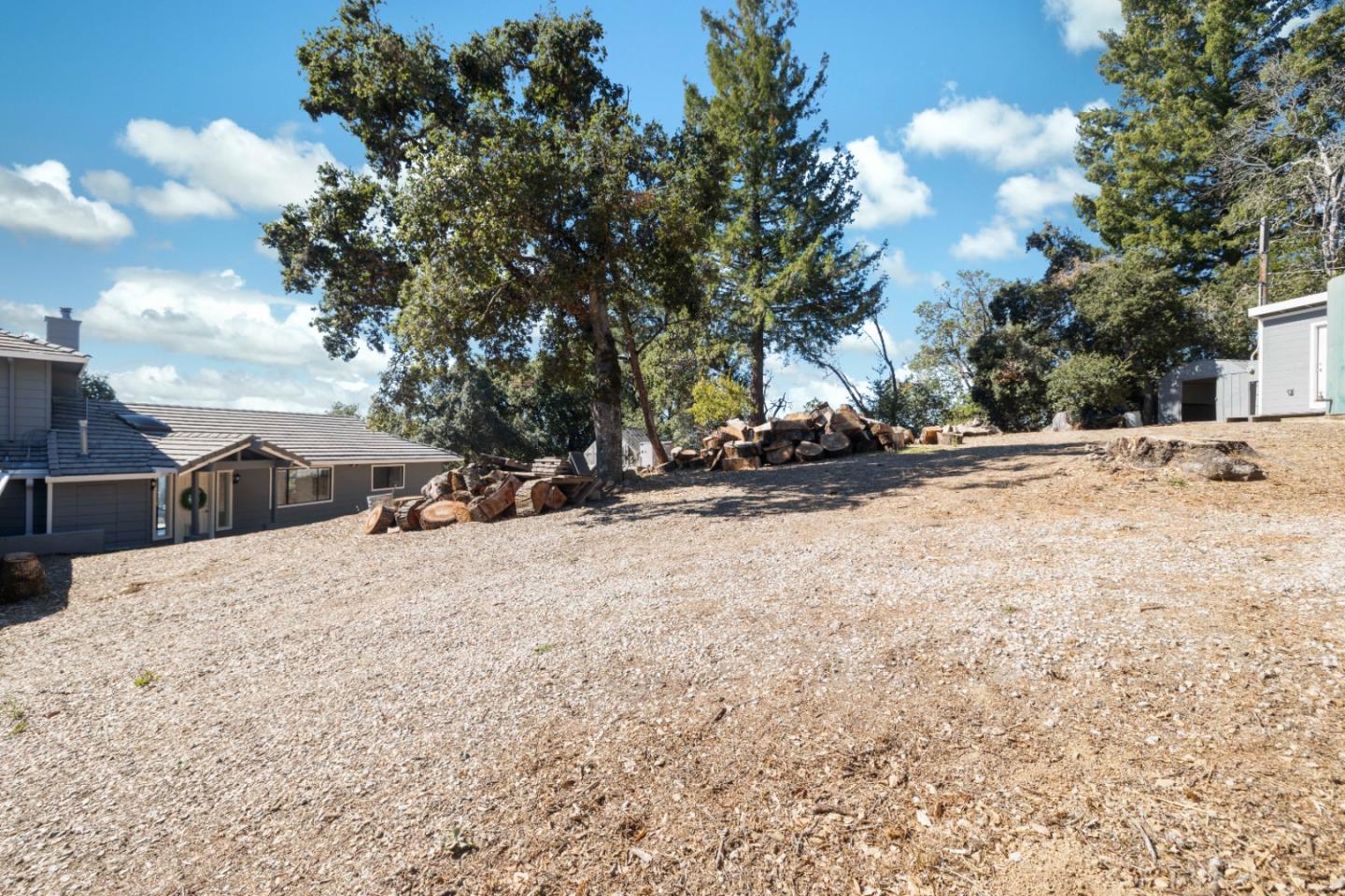 15290 Upper Ellen Road