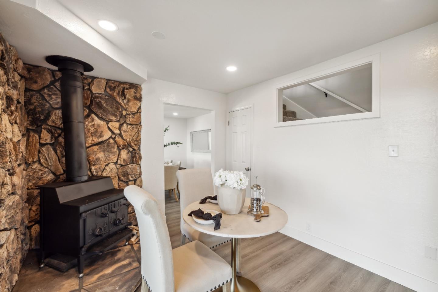 15290 Upper Ellen Road