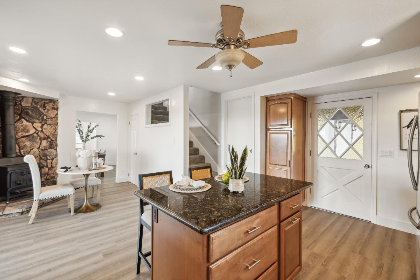 15290 Upper Ellen Road