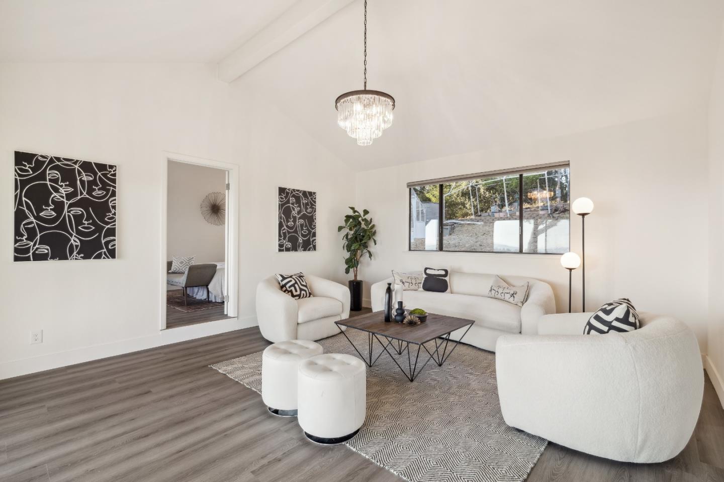 15290 Upper Ellen Road