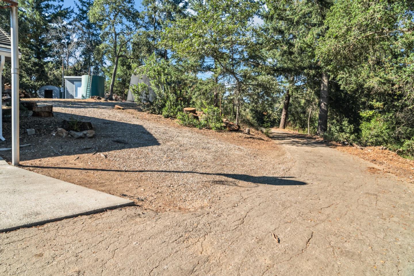 15290 Upper Ellen Road