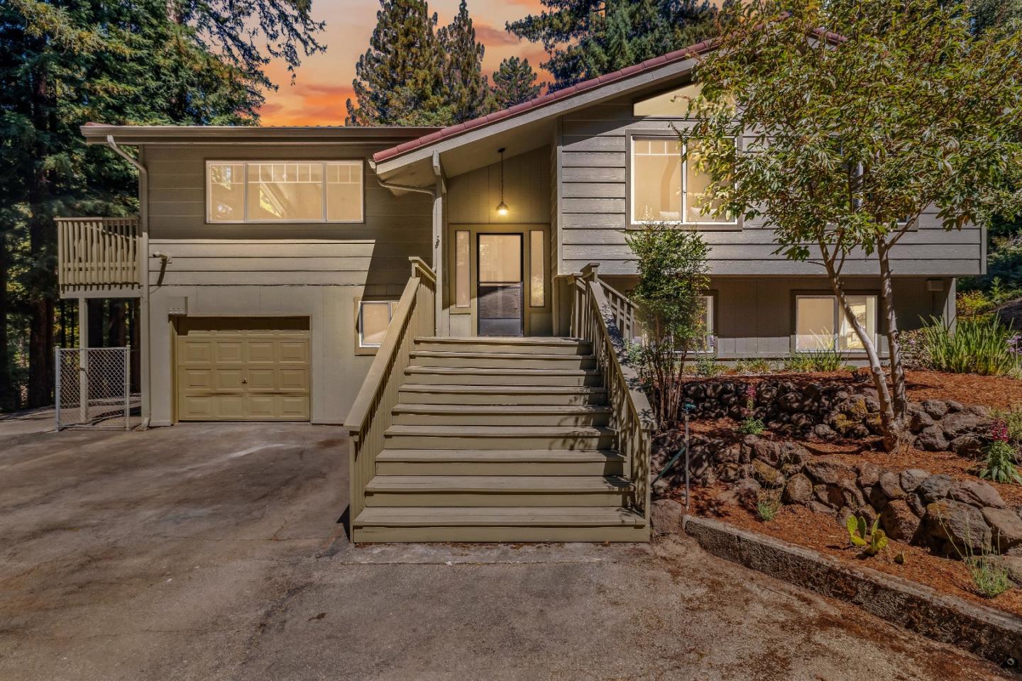 15490 Two Bar Road