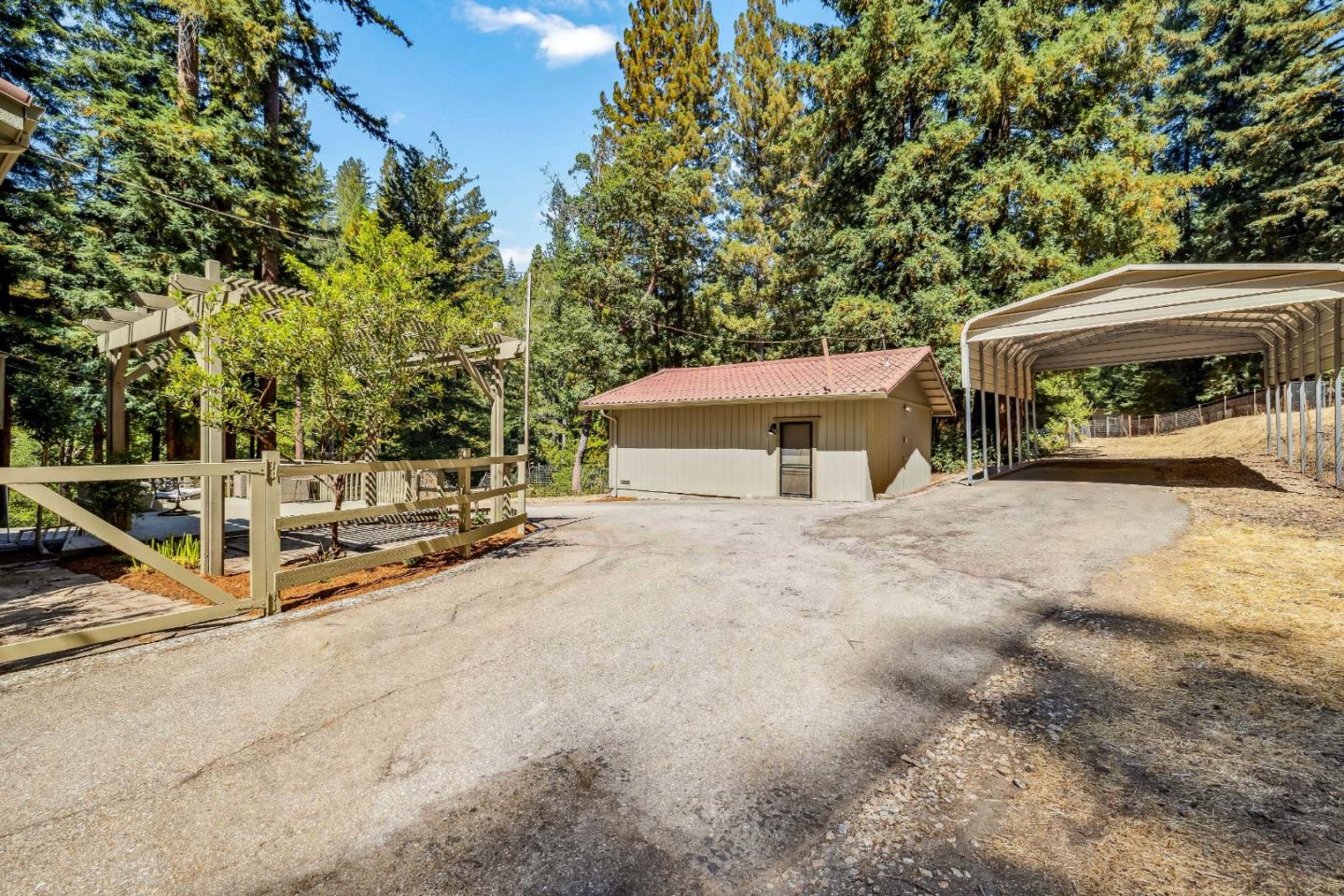 15490 Two Bar Road