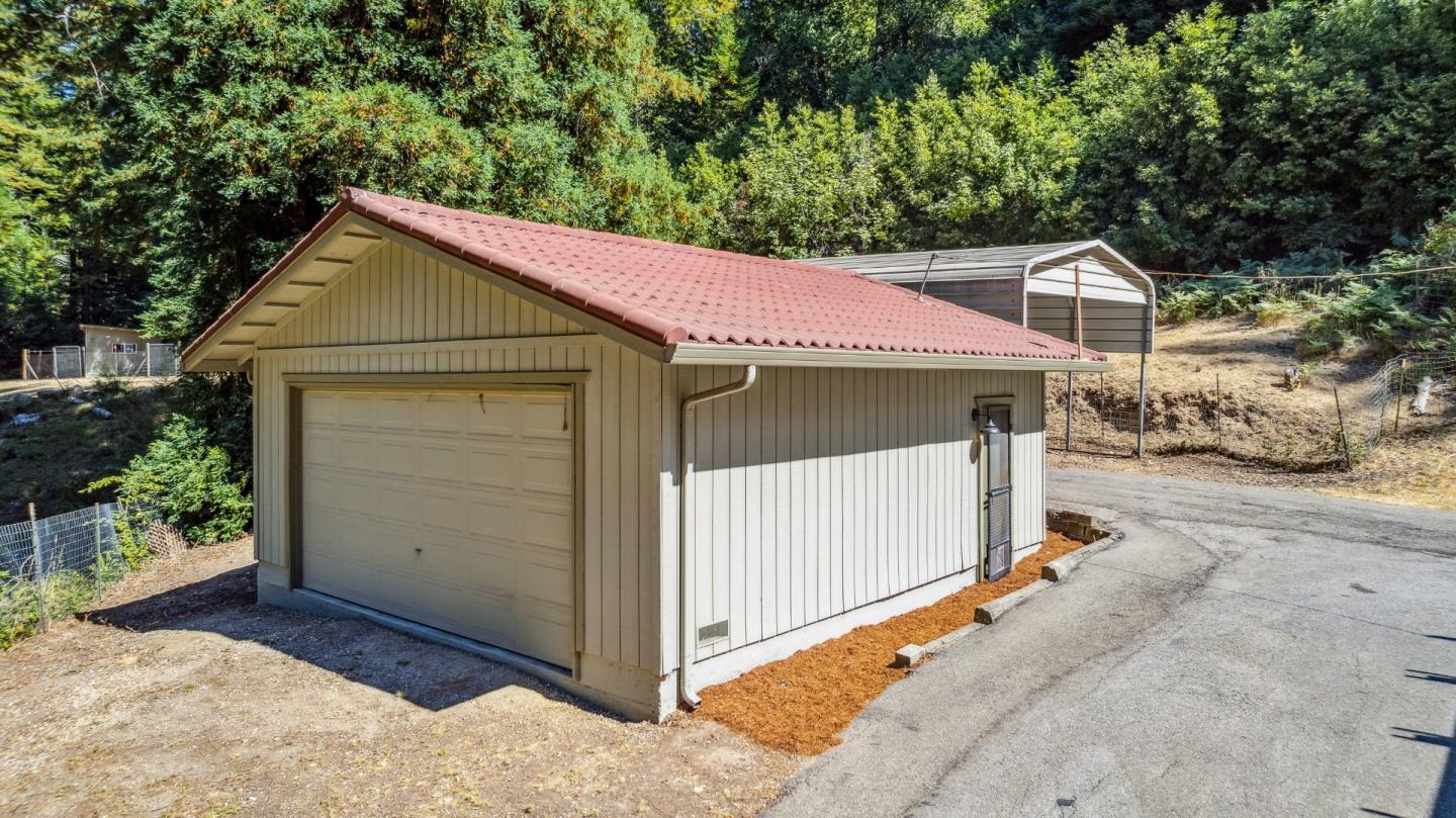 15490 Two Bar Road