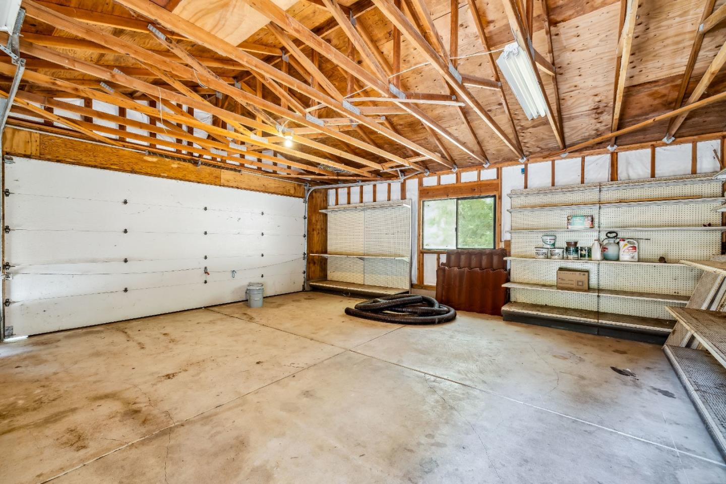 15490 Two Bar Road
