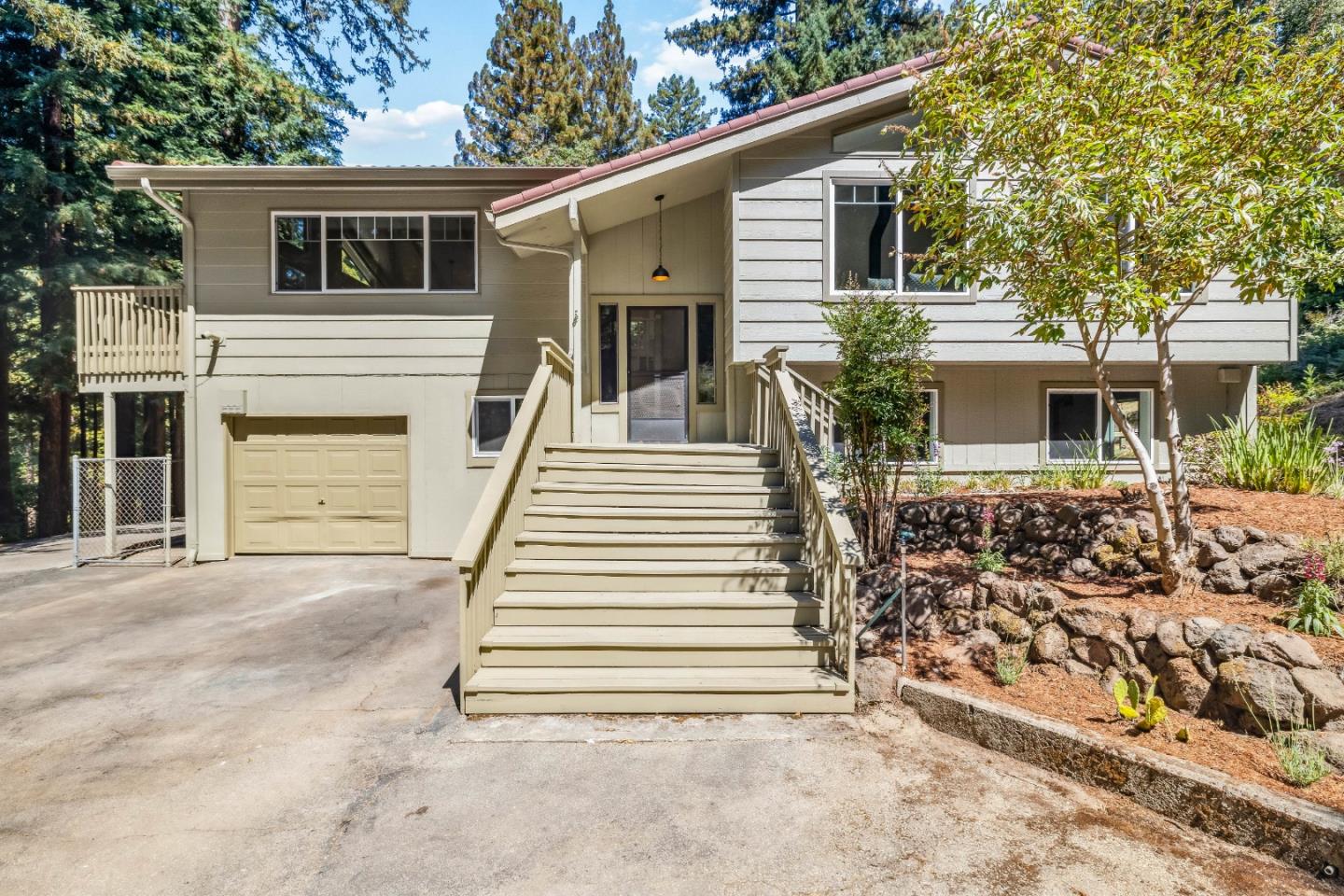 15490 Two Bar Road