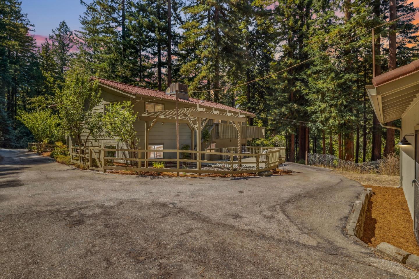 15490 Two Bar Road