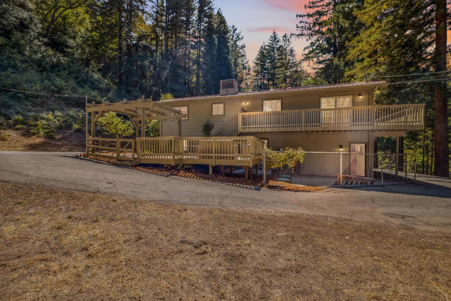 15490 Two Bar Road