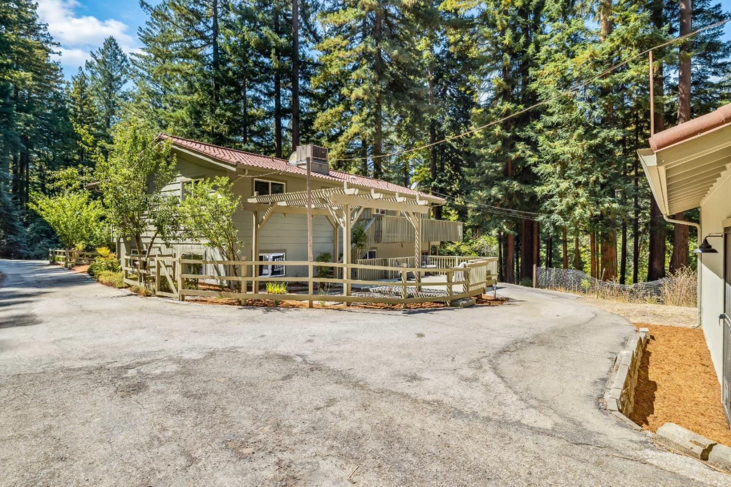 15490 Two Bar Road