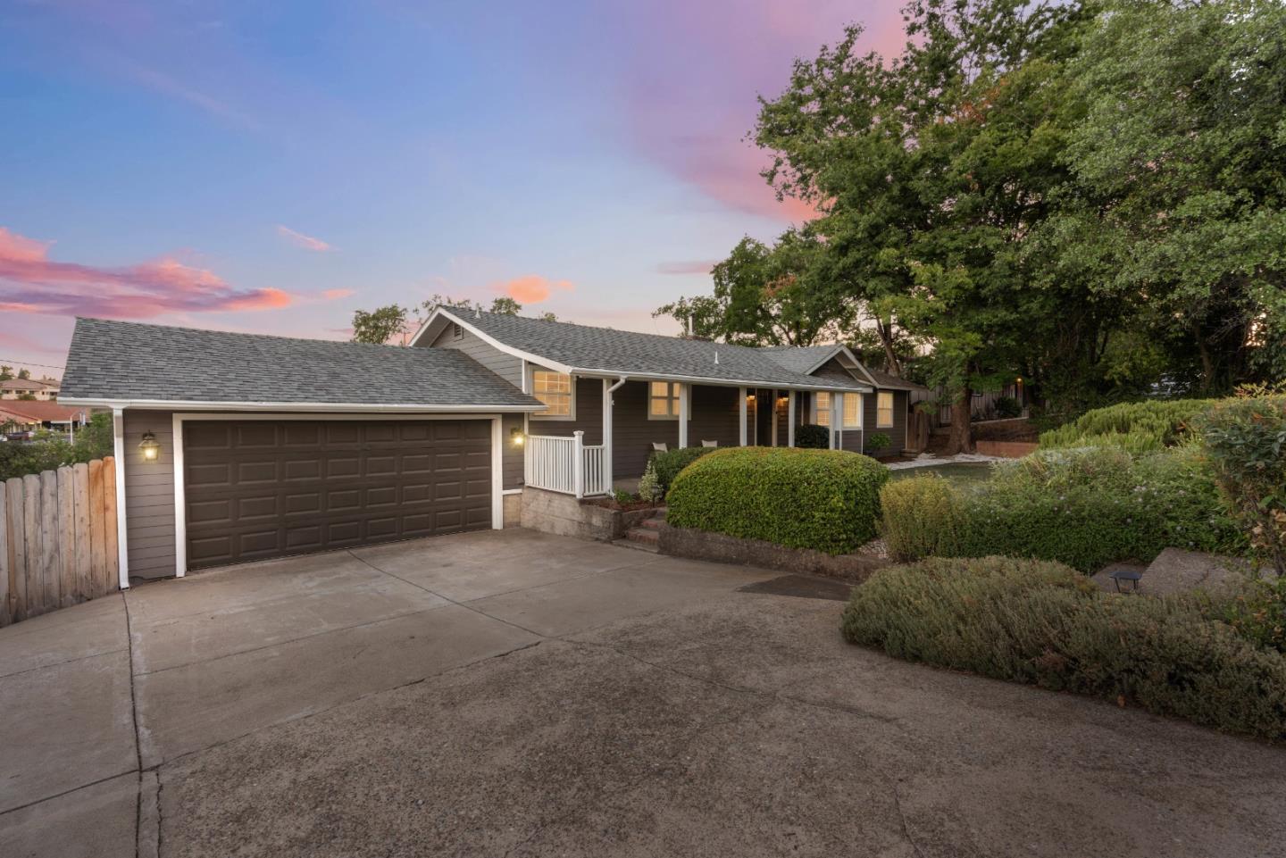 1130 Redbud Drive