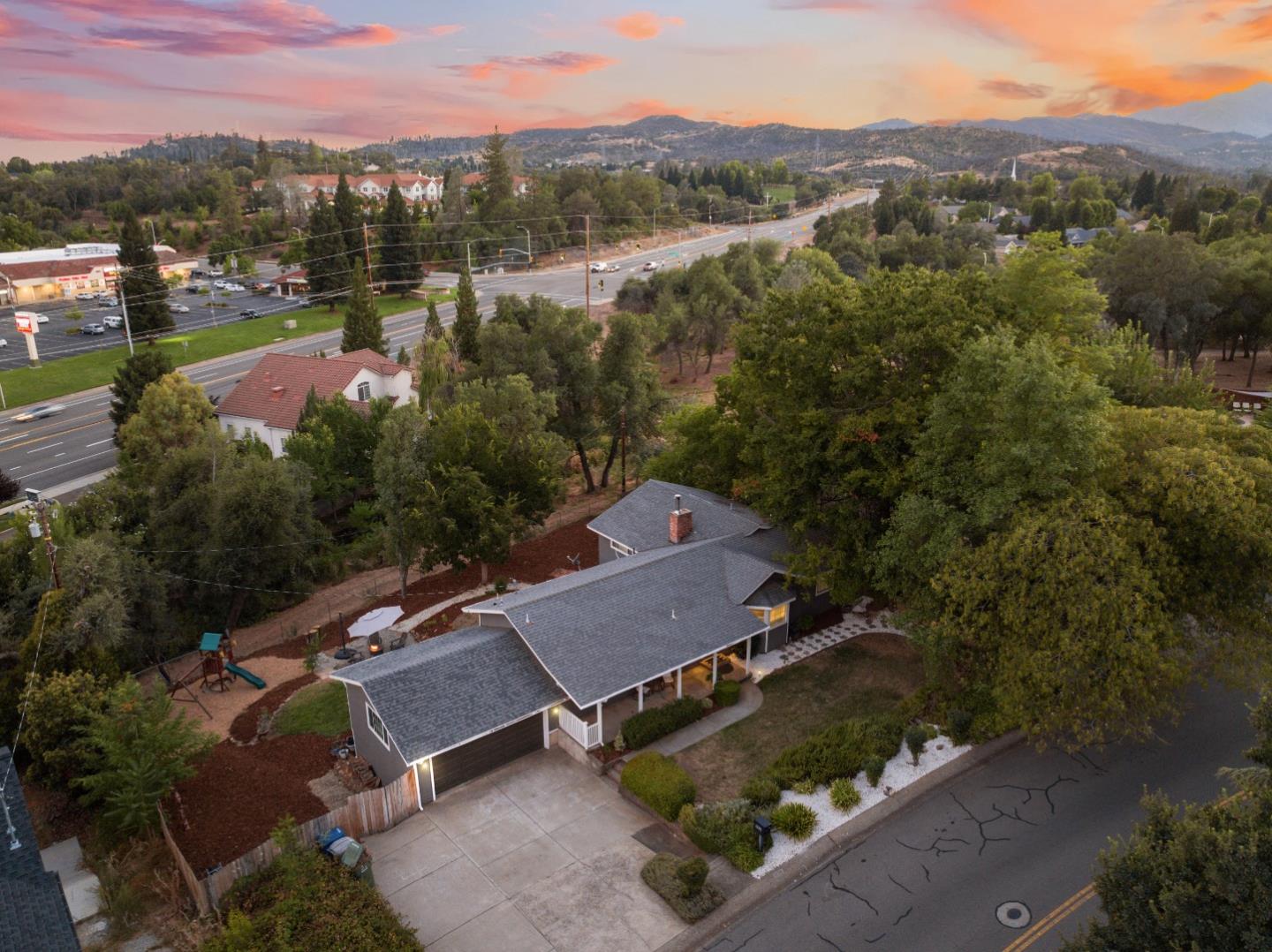 1130 Redbud Drive