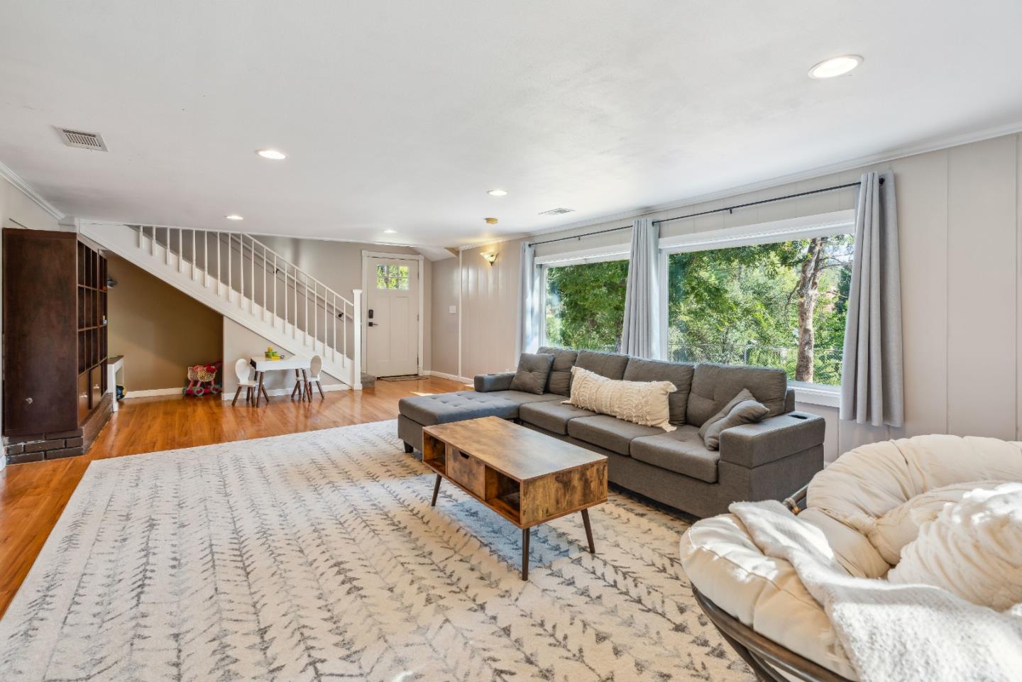 1130 Redbud Drive