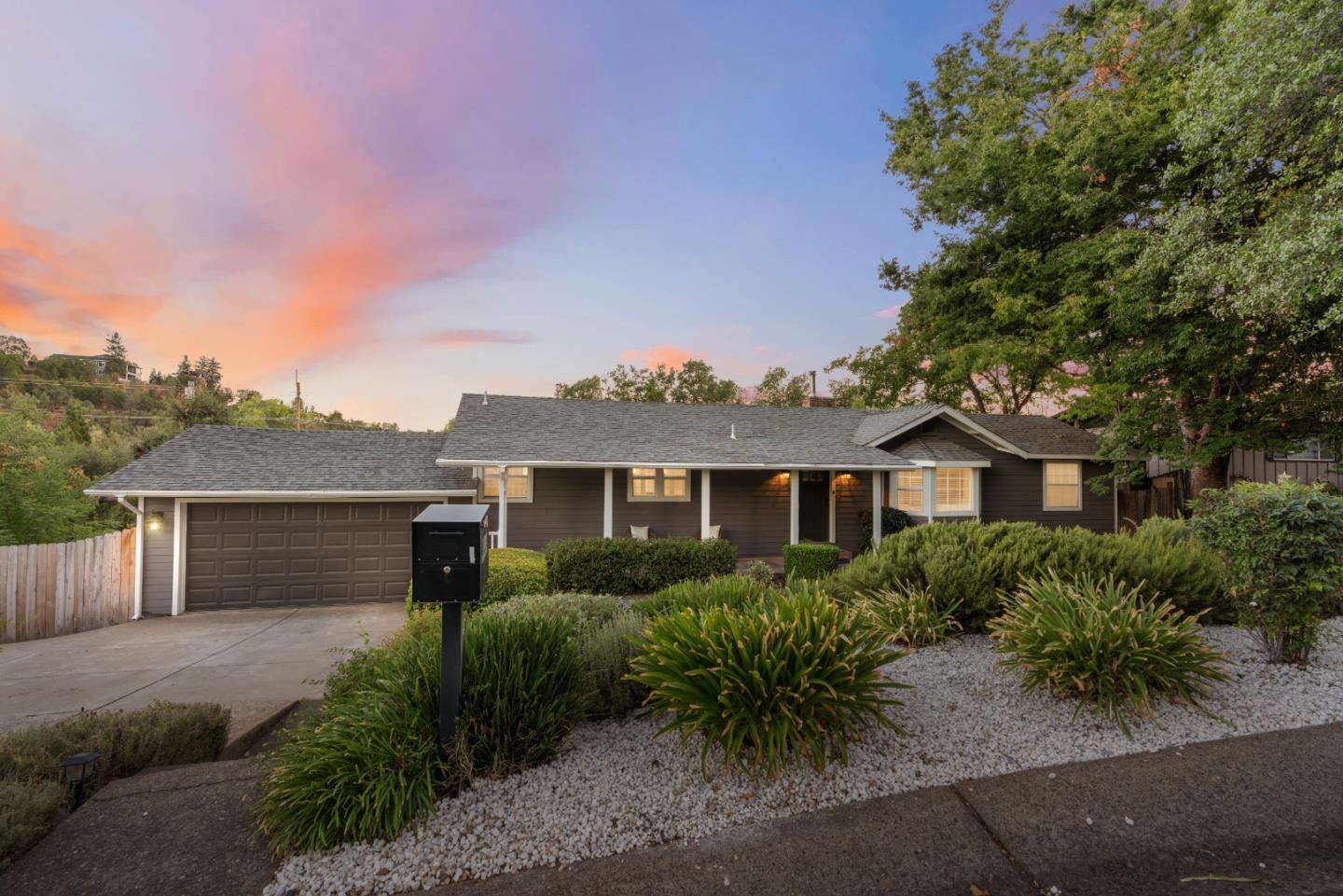 1130 Redbud Drive