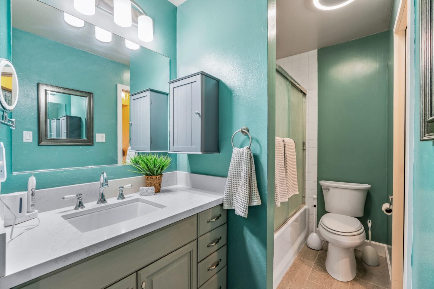 1925 46th Avenue Unit: 53
