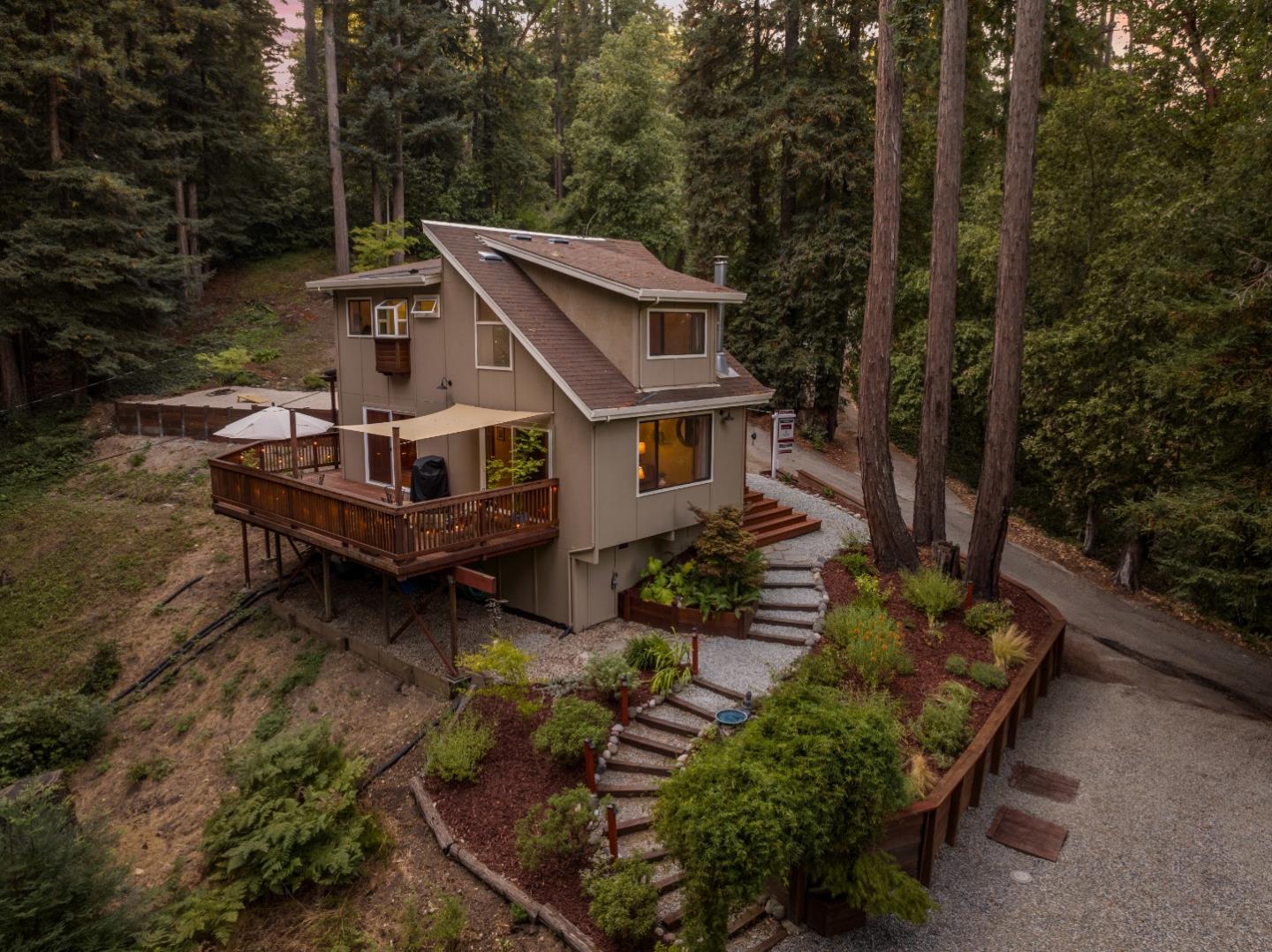 1235 Greenbank Drive