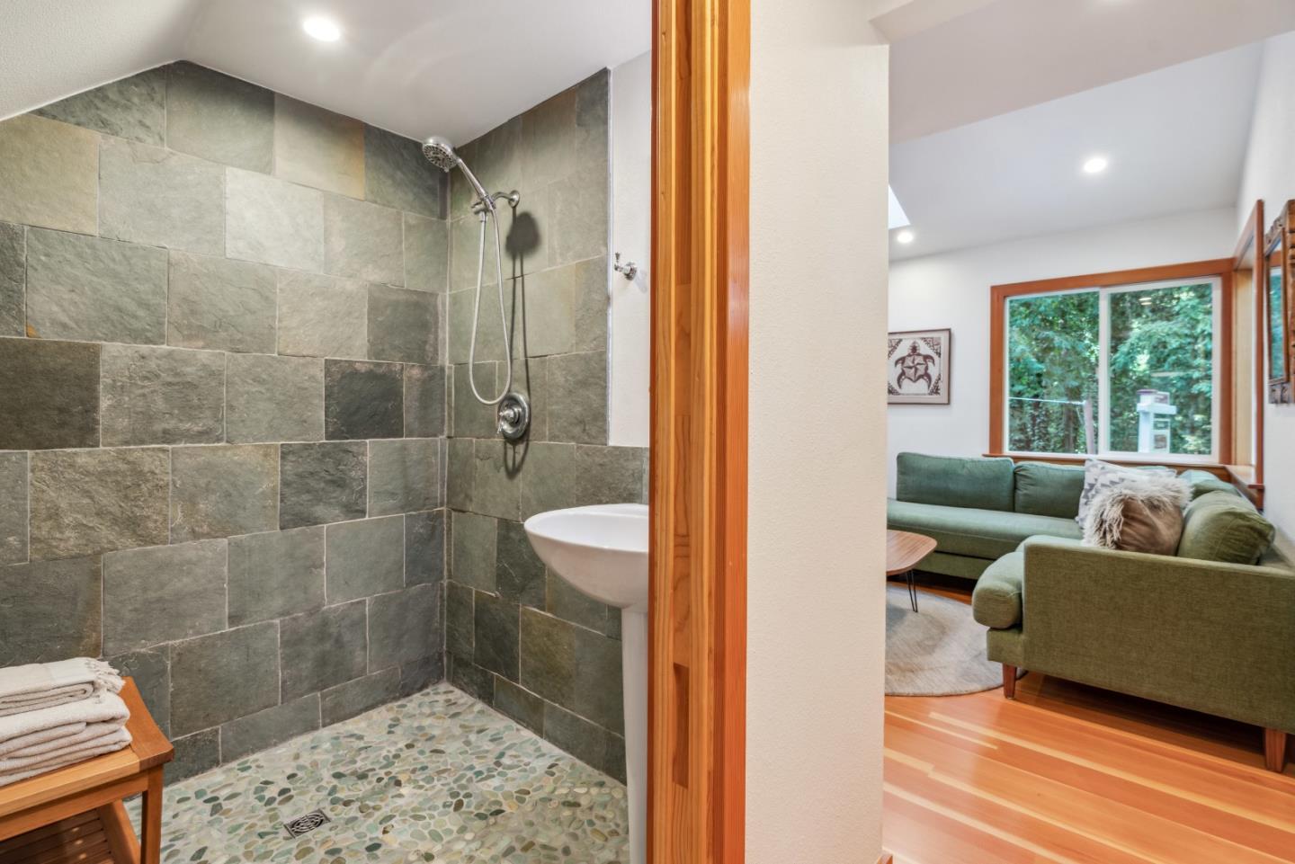 1235 Greenbank Drive