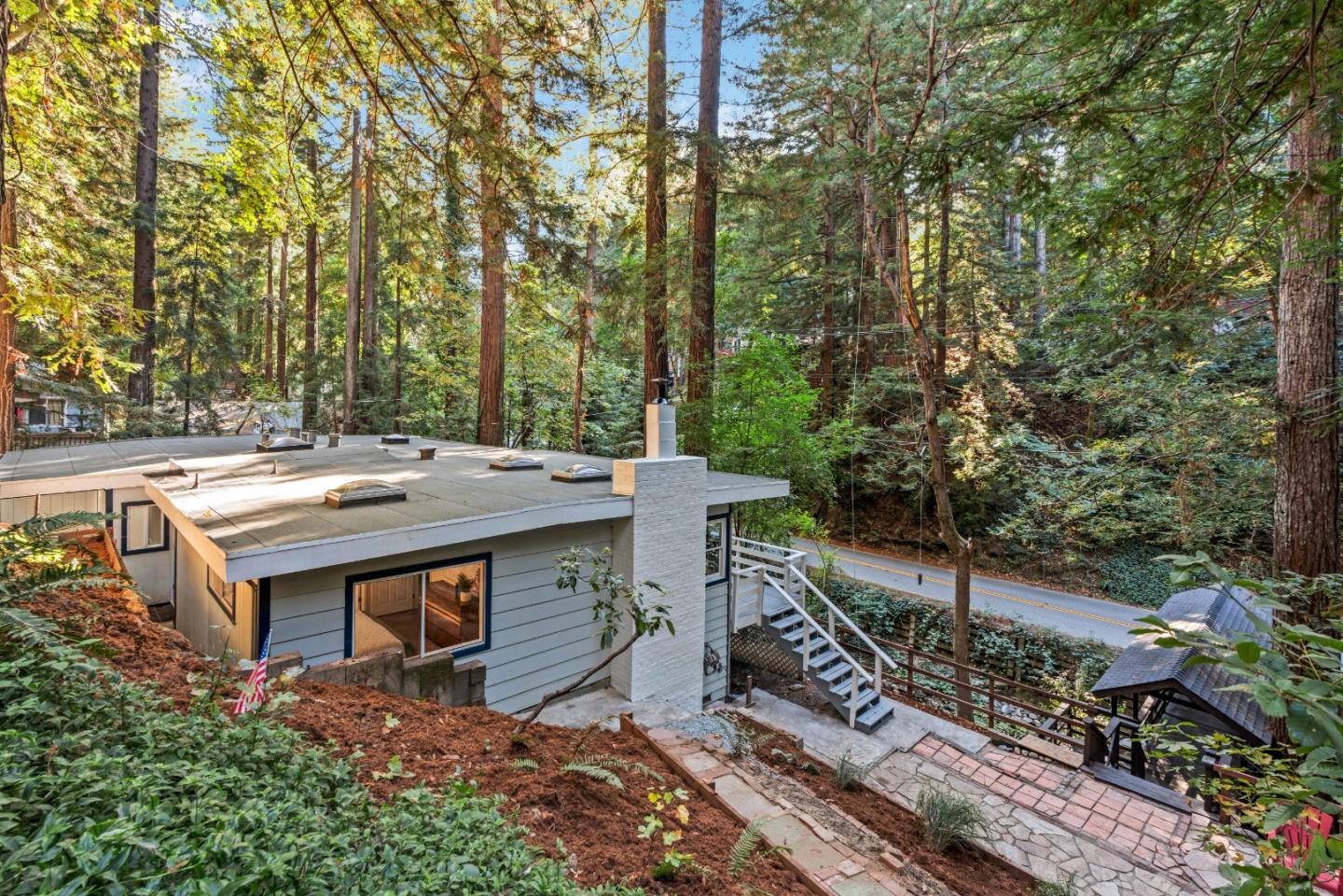 10825 Creekwood Drive