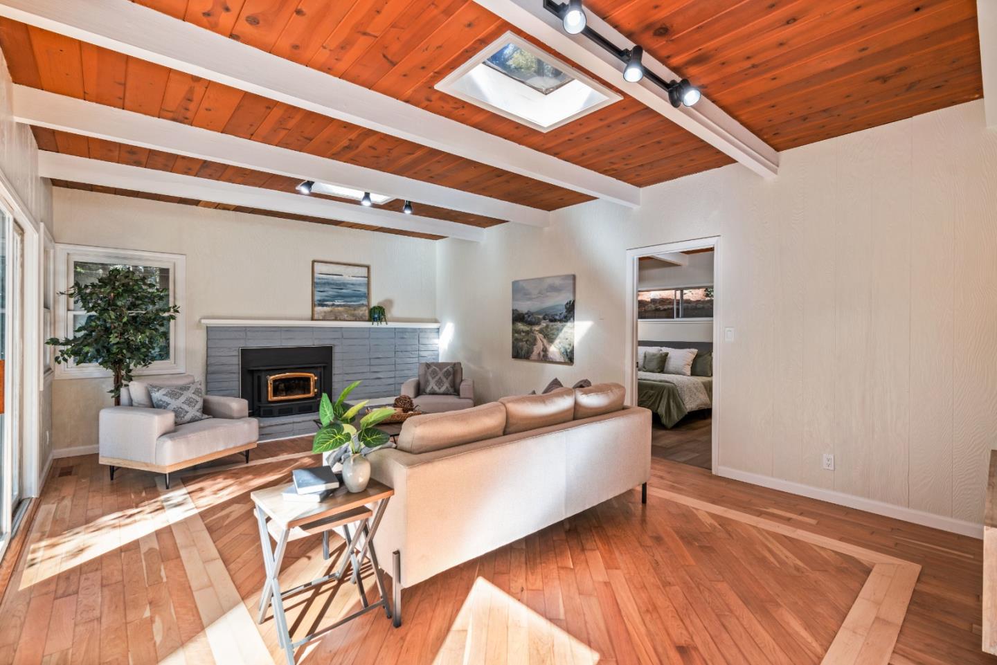 10825 Creekwood Drive