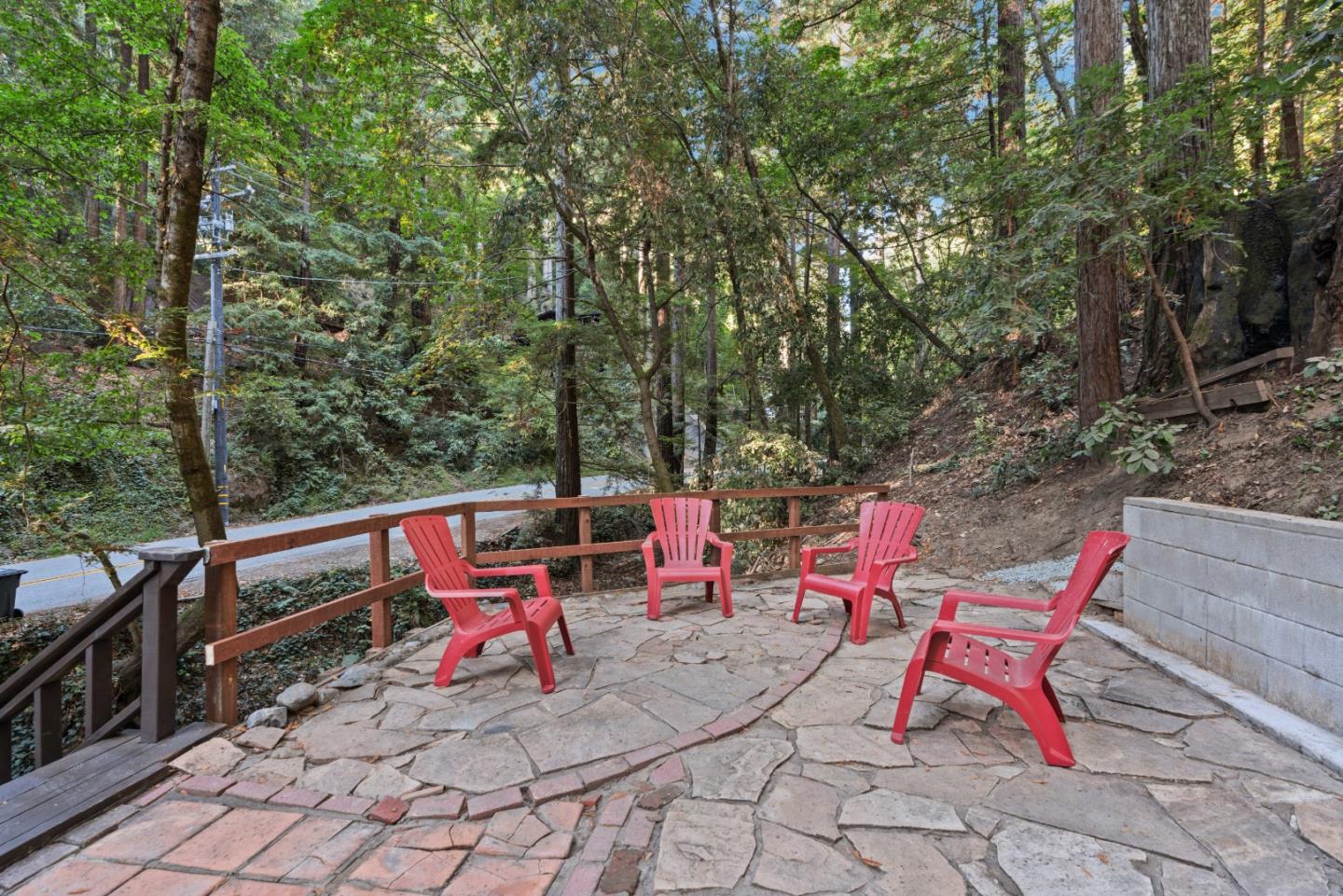 10825 Creekwood Drive
