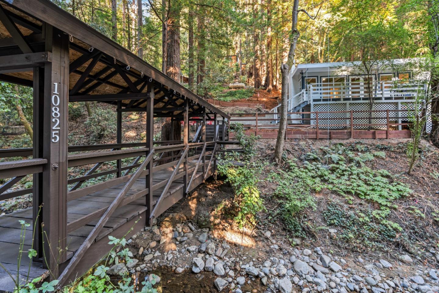 10825 Creekwood Drive