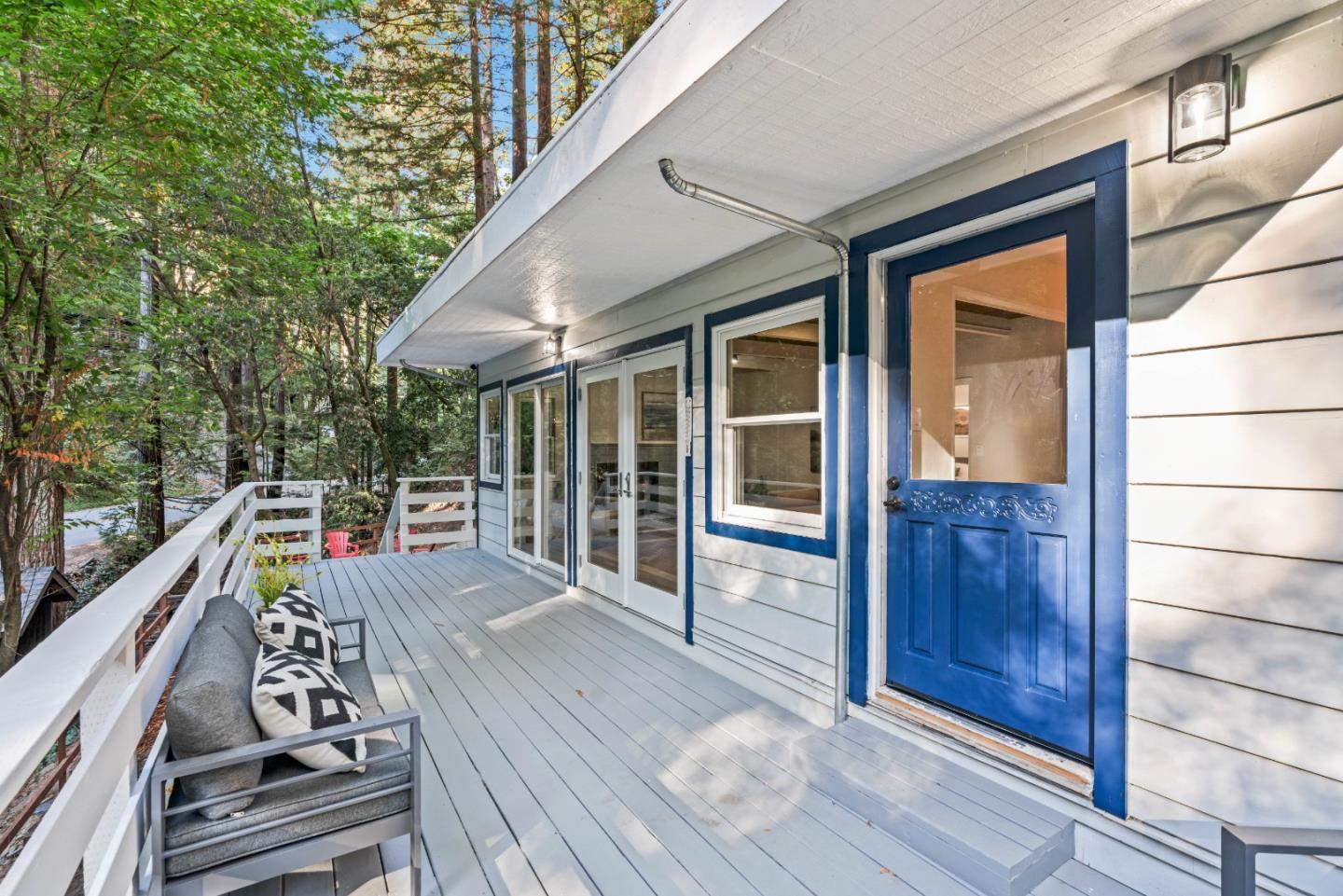 10825 Creekwood Drive
