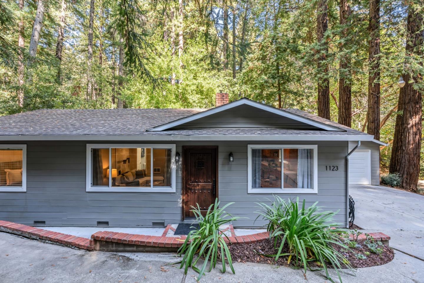 1123 Pilger Road