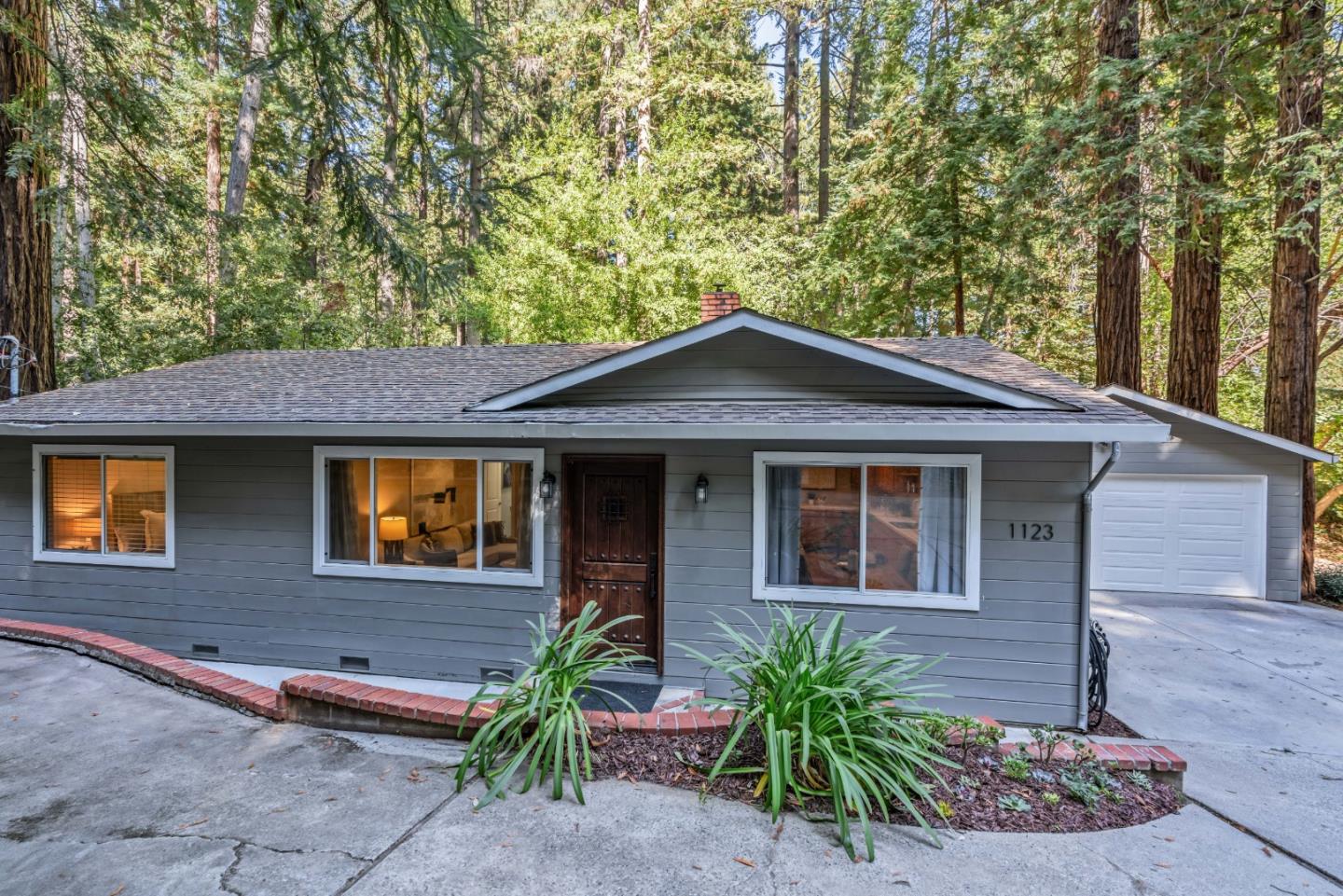 1123 Pilger Road