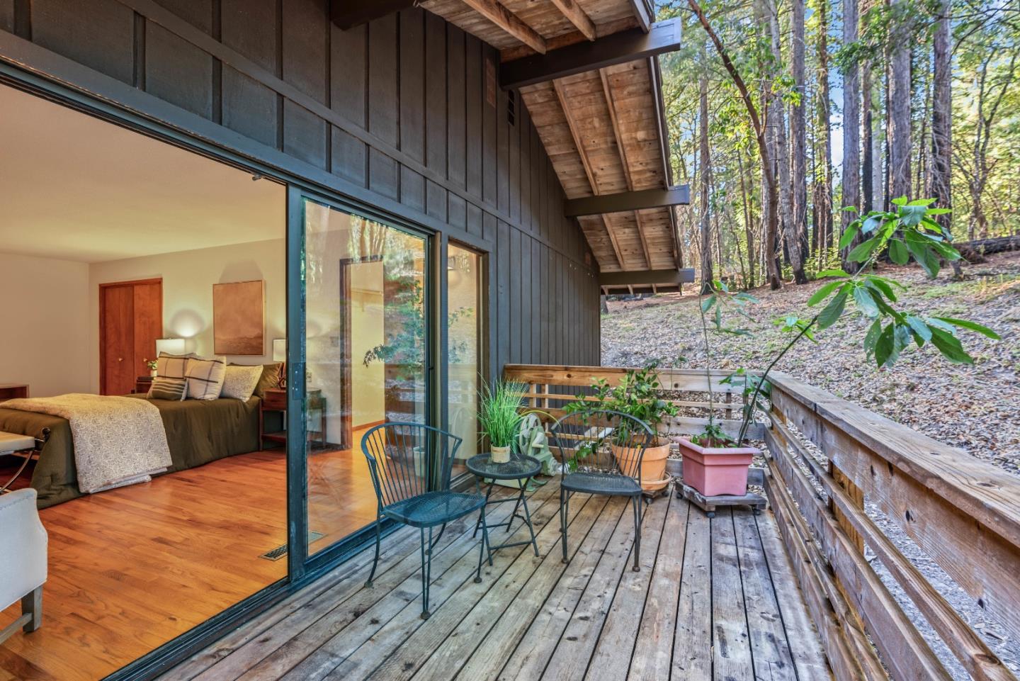 350 Bloom Grade Road